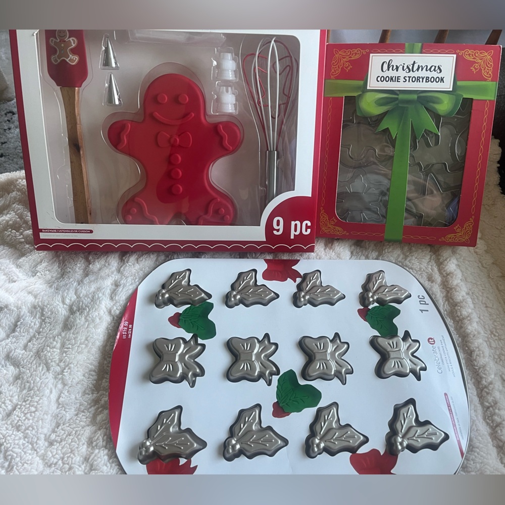 Holiday baking bundle! Cookie cutters/cookie sheet/baking tools/silicon mold
